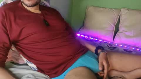 Snapshot of taylor_blaze94 chatting on 03/14/26, 01:34 Taylor online show from 03/14/26, 01:34