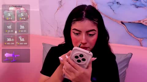 taylor_cupper_ online show from 11/09/25, 03:27