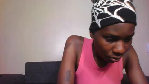 Snapshot of taylor_swift09 chatting on 02/05/26, 07:29 taylor_swift09 online show from 02/05/26, 07:29