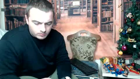 Snapshot of taylorhot33 chatting on 12/06/24, 12:27 TAYLOR the MASTER online show from 12/06/24, 12:27