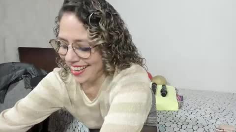 Snapshot of taylorhot72_ chatting on 02/18/25, 01:54 taylorhot72_ online show from 02/18/25, 01:54