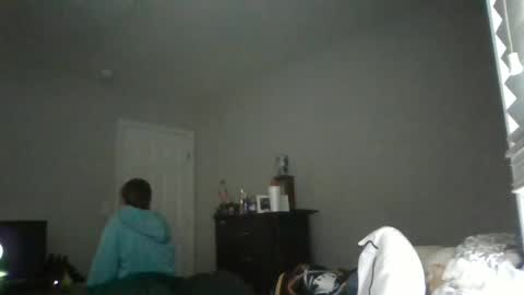 Snapshot of taylorslay chatting on 06/15/26, 12:02 taylorslay online show from 06/15/26, 12:02