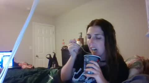 Snapshot of taylorslay chatting on 06/22/26, 12:56 taylorslay online show from 06/22/26, 12:56