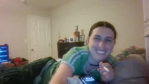 Snapshot of taylorslay chatting on 06/25/26, 12:54 taylorslay online show from 06/25/26, 12:54