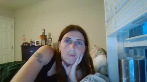 Snapshot of taylorslay chatting on 07/06/26, 12:40 taylorslay online show from 07/06/26, 12:40