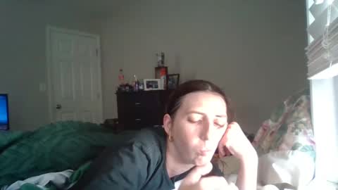 Snapshot of taylorslay chatting on 07/19/26, 10:35 taylorslay online show from 07/19/26, 10:35