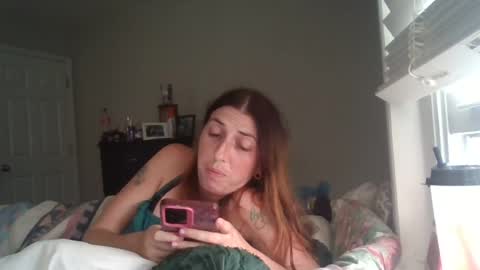 Snapshot of taylorslay chatting on 07/28/26, 08:52 taylorslay online show from 07/28/26, 08:52
