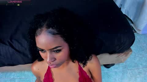 Tayra online show from 06/18/26, 08:46