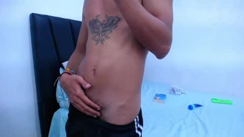 Snapshot of tayronx33 chatting on 02/15/25, 06:55 Tayron online show from 02/15/25, 06:55