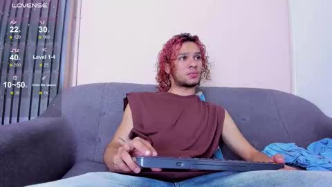 Tayson online show from 02/10/26, 01:21