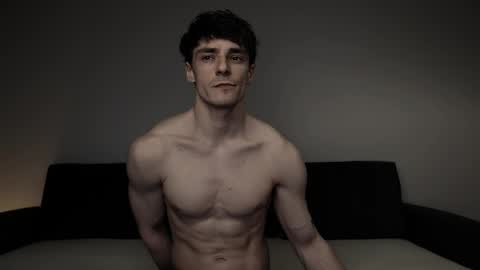 Ean online show from 04/20/26, 01:25