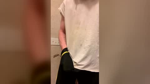 Snapshot of tbeebe12 chatting on 02/20/26, 03:36 Lilbeebs online show from 02/20/26, 03:36