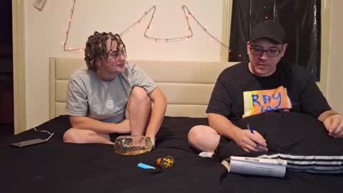 Snapshot of tboy_cumdumpster chatting on 12/02/24, 01:58 Trans boy creampie 4 older online show from 12/02/24, 01:58