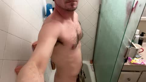 Snapshot of tdogschwill chatting on 02/11/25, 01:20 tdogschwill online show from 02/11/25, 01:20