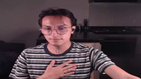 Snapshot of te0__0 chatting on 02/13/25, 06:30 Teo independent model online show from 02/13/25, 06:30