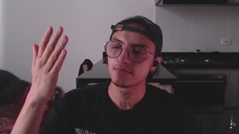 Snapshot of te0__0 chatting on 03/05/25, 03:18 Teo independent model online show from 03/05/25, 03:18