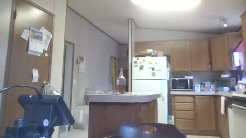 Snapshot of teak4u chatting on 11/21/25, 04:16 Teak online show from 11/21/25, 04:16