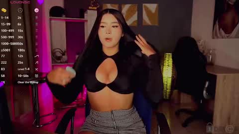 Loren Soler    Sophie Soler 19 years online show from 02/23/25, 03:24