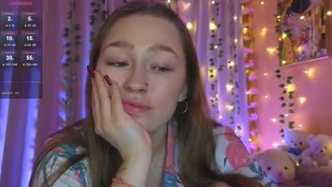 Eva online show from 11/28/25, 08:22