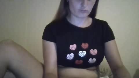 Snapshot of teasebvnny chatting on 07/25/26, 04:32 teasebvnny online show from 07/25/26, 04:32