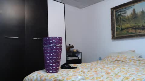 ALICIA--- online show from 02/01/25, 08:39