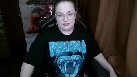 Teasing Dora online show from 04/25/26, 11:57