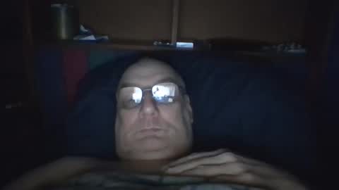 Snapshot of tebb61 chatting on 10/11/25, 08:57 Mark online show from 10/11/25, 08:57