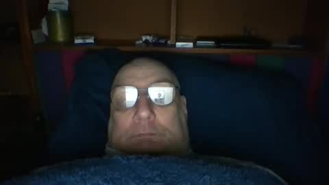 Snapshot of tebb61 chatting on 02/14/26, 09:17 Mark online show from 02/14/26, 09:17