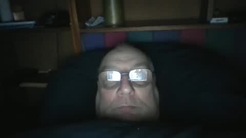 Snapshot of tebb61 chatting on 03/10/26, 09:03 Mark online show from 03/10/26, 09:03