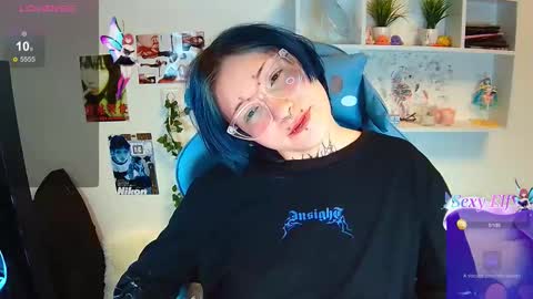 Snapshot of technical_face_powder_error chatting on 03/11/26, 04:35 technical_face_powder_error online show from 03/11/26, 04:35