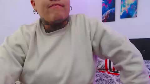 Snapshot of techno_420 chatting on 12/08/24, 02:41 Charlee He online show from 12/08/24, 02:41