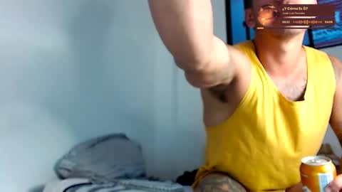 Snapshot of techno_420 chatting on 09/13/25, 10:53 Charlee He online show from 09/13/25, 10:53