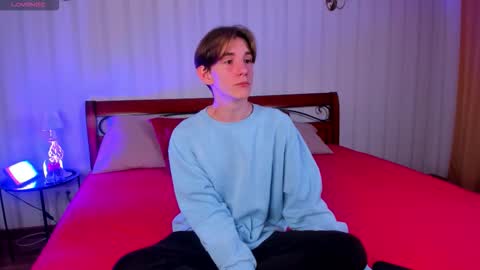 Snapshot of ted_lunn chatting on 11/07/25, 07:14 Ted online show from 11/07/25, 07:14