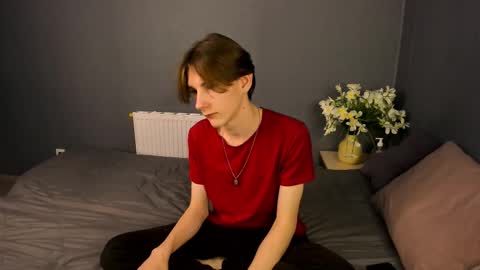 Snapshot of ted_lunn chatting on 12/13/25, 07:53 Ted online show from 12/13/25, 07:53