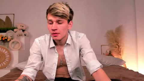 Snapshot of ted_lunn chatting on 03/06/26, 04:20 Ted online show from 03/06/26, 04:20