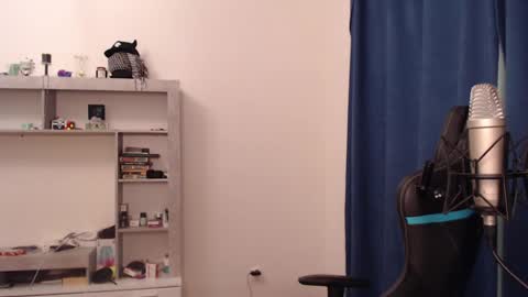 Teddy online show from 12/17/24, 05:58