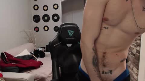 Teddy online show from 11/30/25, 03:54