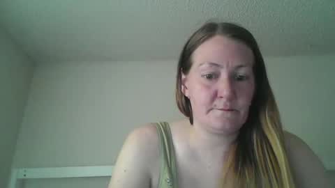 SweetStephanie online show from 05/13/26, 06:49