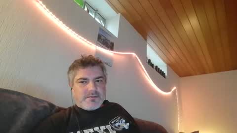 Peter online show from 02/11/25, 09:31