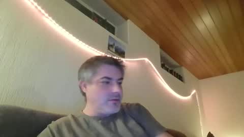 Peter online show from 02/21/25, 07:10