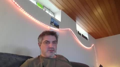 Peter online show from 02/22/25, 11:35