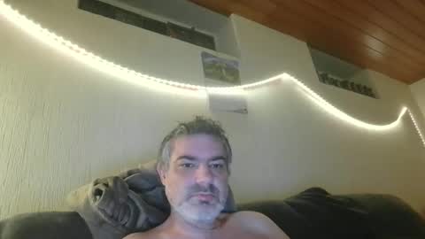 Peter online show from 10/30/25, 07:58