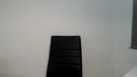 Teeyara  online show from 12/02/25, 07:53