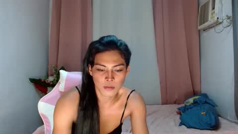 Snapshot of teffi_morgan chatting on 05/12/26, 02:25 teffi_morgan online show from 05/12/26, 02:25