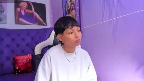 Snapshot of tefi_meow chatting on 09/14/25, 11:53 Stefani  online show from 09/14/25, 11:53