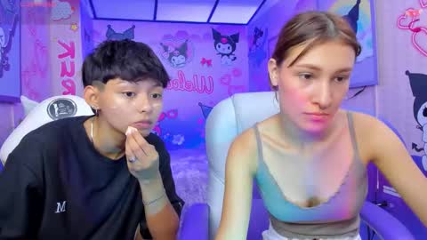 Snapshot of tefi_meow chatting on 09/27/25, 11:37 Stefani  online show from 09/27/25, 11:37