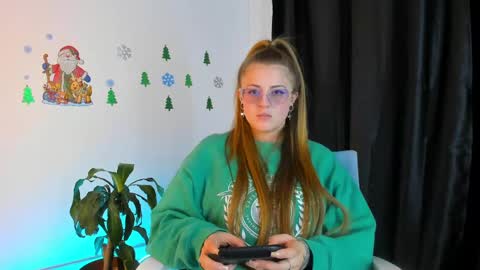 tekila__ online show from 12/11/24, 08:28