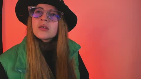 tekila__ online show from 12/26/24, 09:04