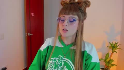 Snapshot of tekila__ chatting on 02/10/26, 08:57 tekila__ online show from 02/10/26, 08:57