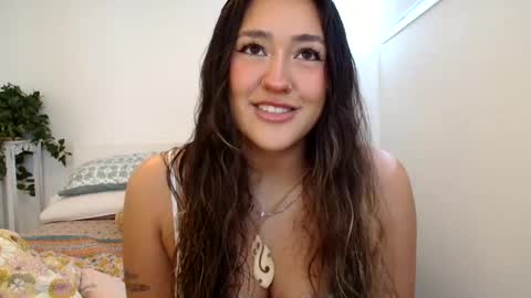 Telea Evans online show from 12/12/24, 12:48